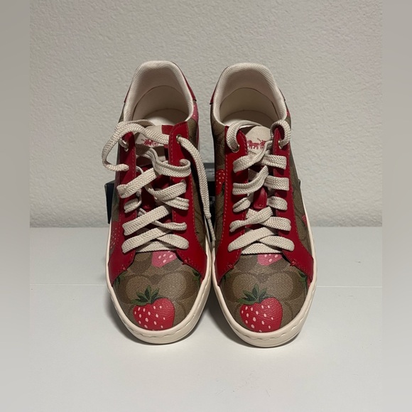 🍓Coach Clip Low Top Sneakers – Strawberry Print | Electric Red | Size 7 (NWT) - Picture 8 of 8